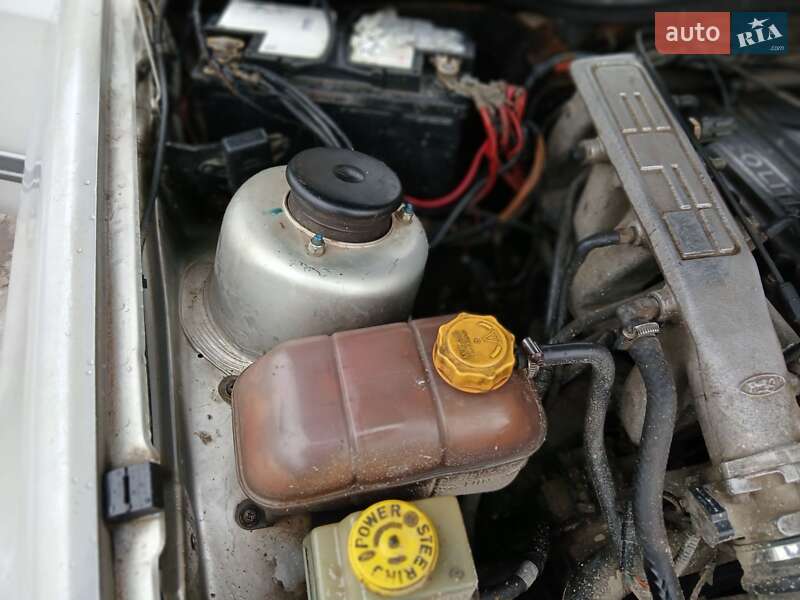 Лифтбек Ford Scorpio 1986 в Трускавце