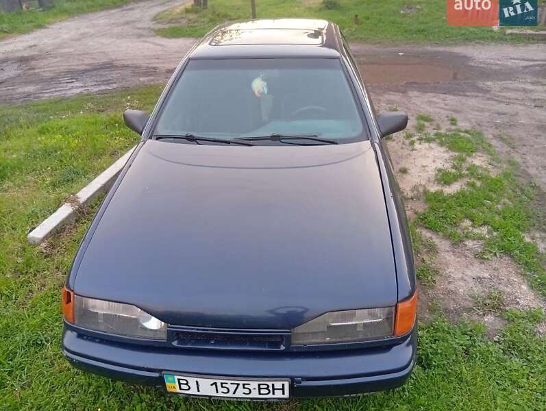Седан Ford Scorpio 1989 в Карловке
