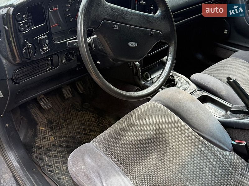 Седан Ford Scorpio 1990 в Кривом Роге