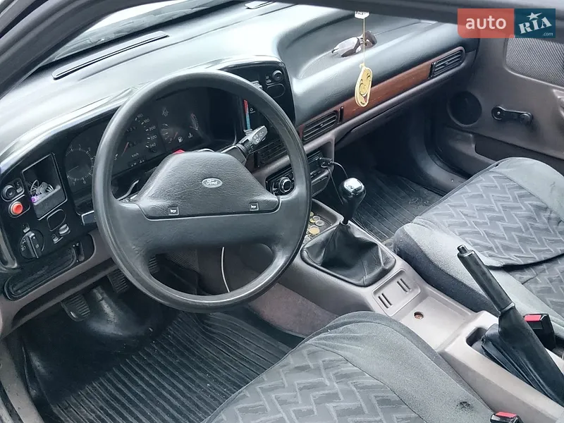 Ford Scorpio 1986 VIN WF0AXXGAGAGT44175 фото оголошення 10 з 48