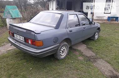 Седан Ford Sierra 1988 в Дрогобыче