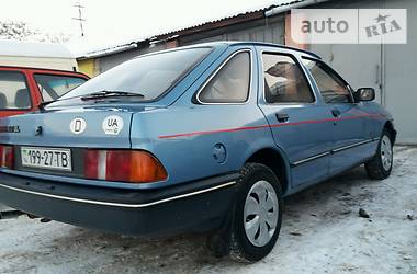 Хэтчбек Ford Sierra 1986 в Черновцах