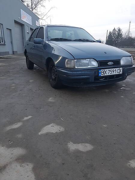 Седан Ford Sierra 1988 в Ярмолинцях