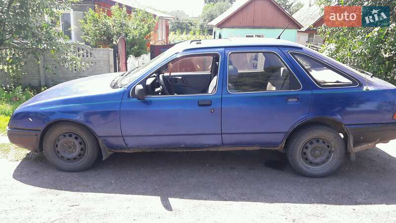 Седан Ford Sierra 1985 в Овруче фото 2 Седан Ford Sierra 1985 в Овруче