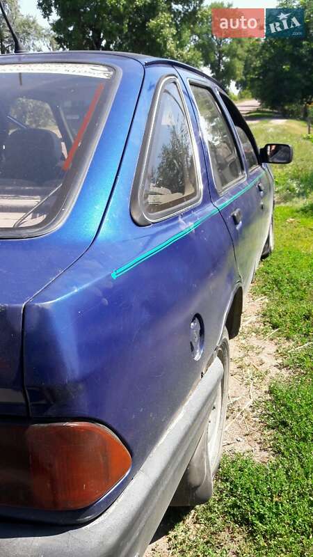 Седан Ford Sierra 1985 в Овруче фото 7 Седан Ford Sierra 1985 в Овруче