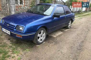 Купе Ford Sierra 1985 в Хусте