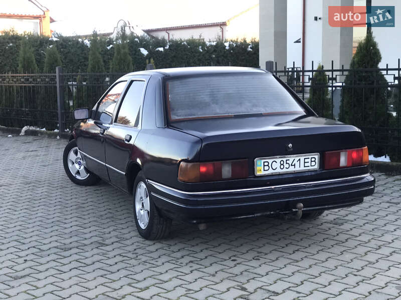 Седан Ford Sierra 1987 в Стрые