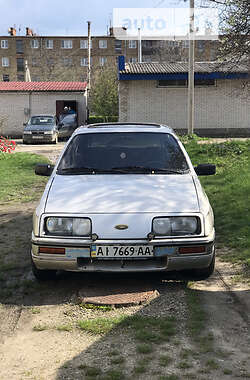 Лифтбек Ford Sierra 1986 в Гайвороне