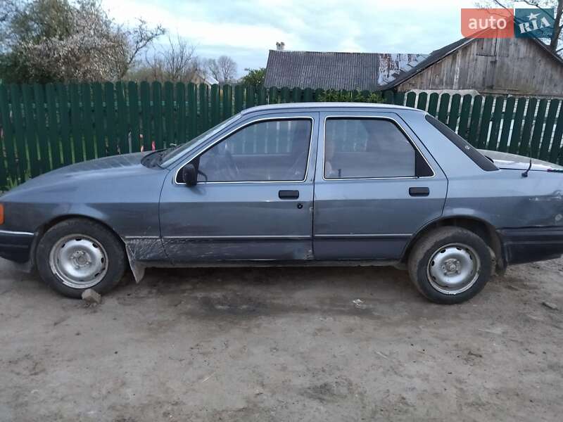Седан Ford Sierra 1987 в Яворове