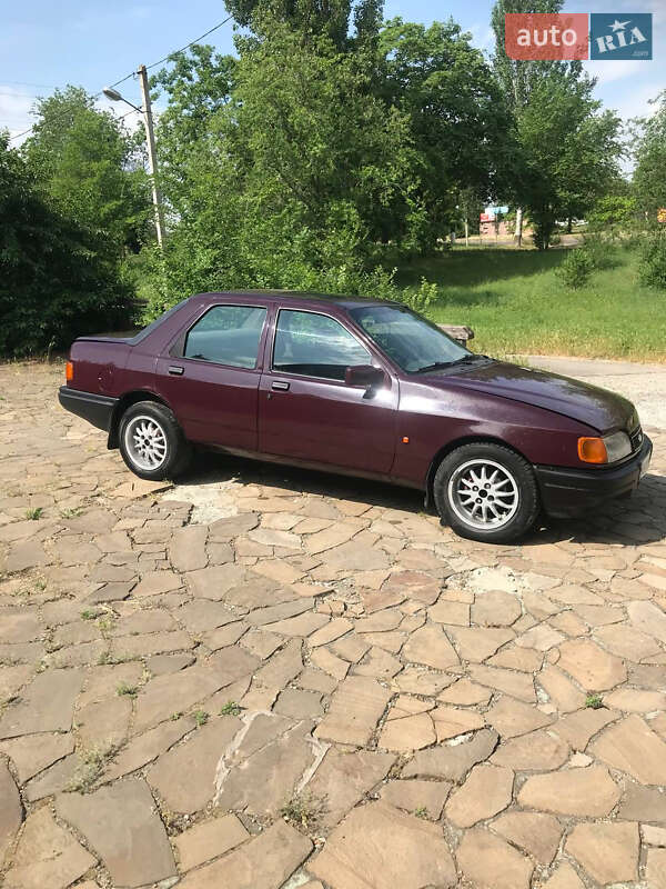 Седан Ford Sierra 1989 в Николаеве