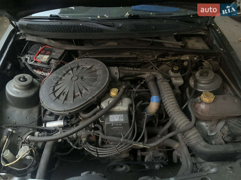 Седан Ford Sierra 1992 в Житомирі