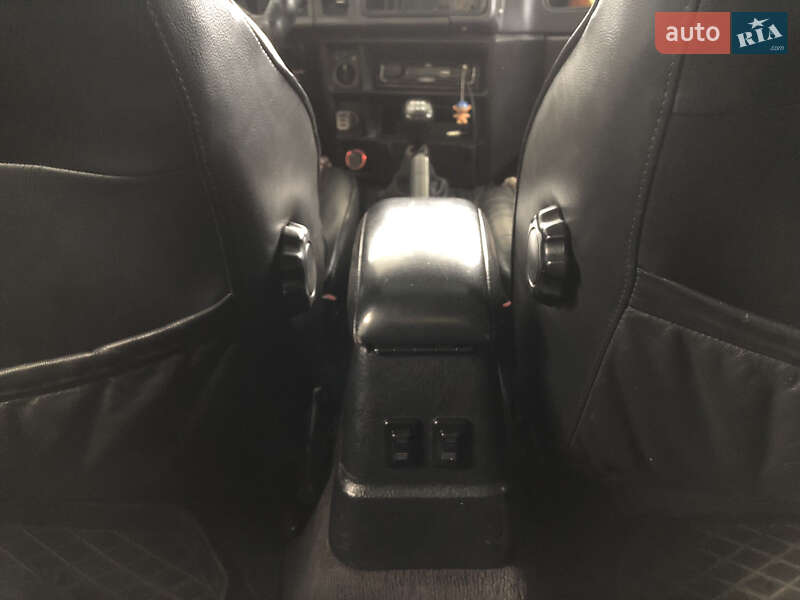 Седан Ford Sierra 1991 в Малине фото 3 Седан Ford Sierra 1991 в Малине