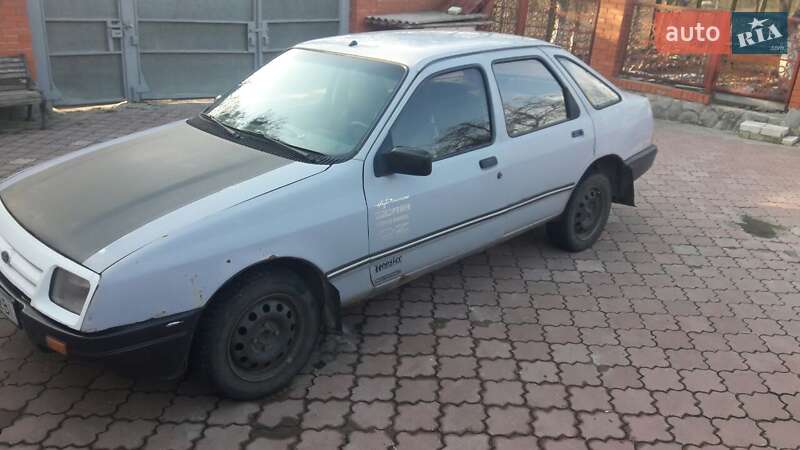 Лифтбек Ford Sierra 1982 в Сумах