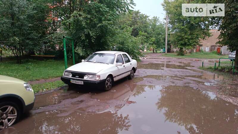 Седан Ford Sierra 1988 в Харкові