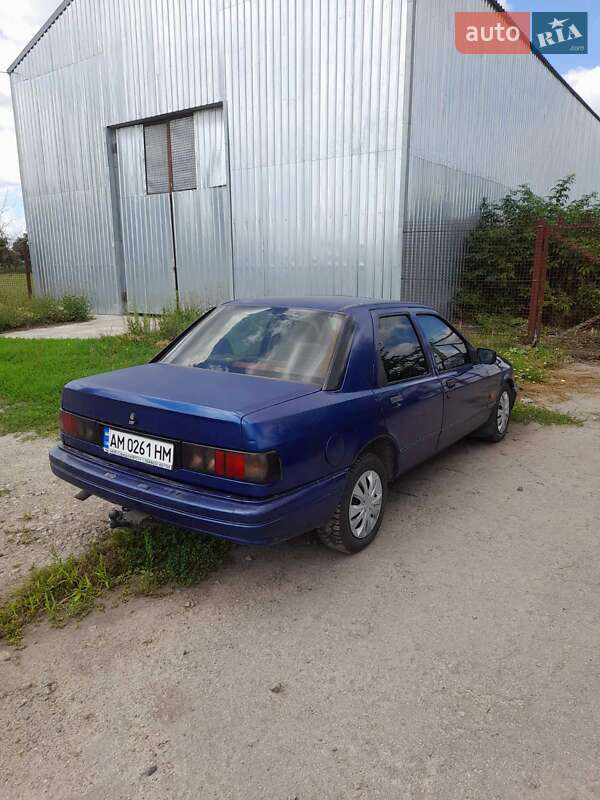 Седан Ford Sierra 1992 в Ружині