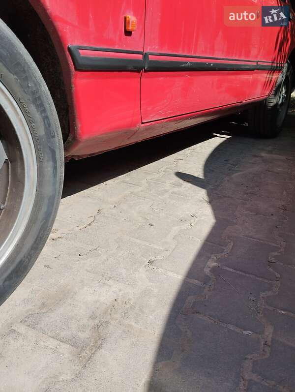 Седан Ford Sierra 1989 в Сумах