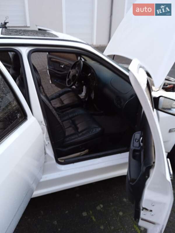 Седан Ford Sierra 1988 в Тернополе фото 16 Седан Ford Sierra 1988 в Тернополе