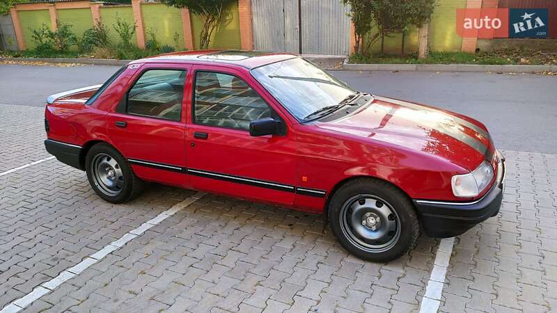 Седан Ford Sierra 1991 в Чернівцях