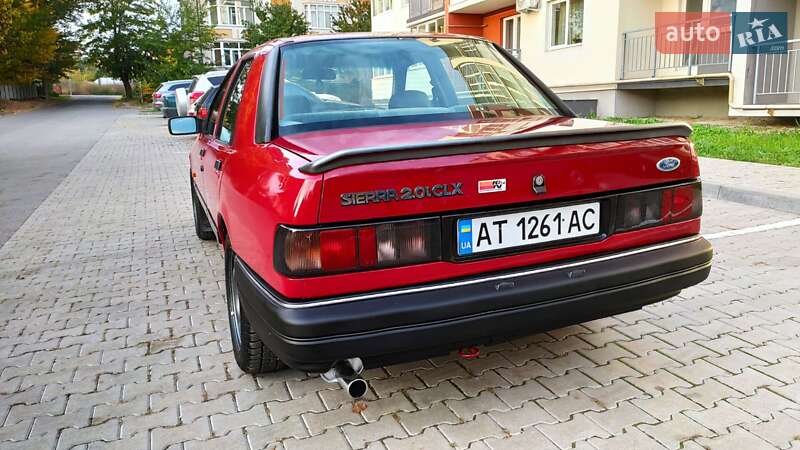 Седан Ford Sierra 1991 в Чернівцях