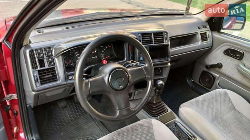 Седан Ford Sierra 1991 в Чернівцях