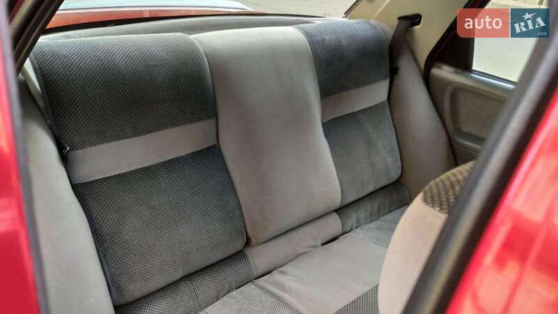 Седан Ford Sierra 1991 в Чернівцях