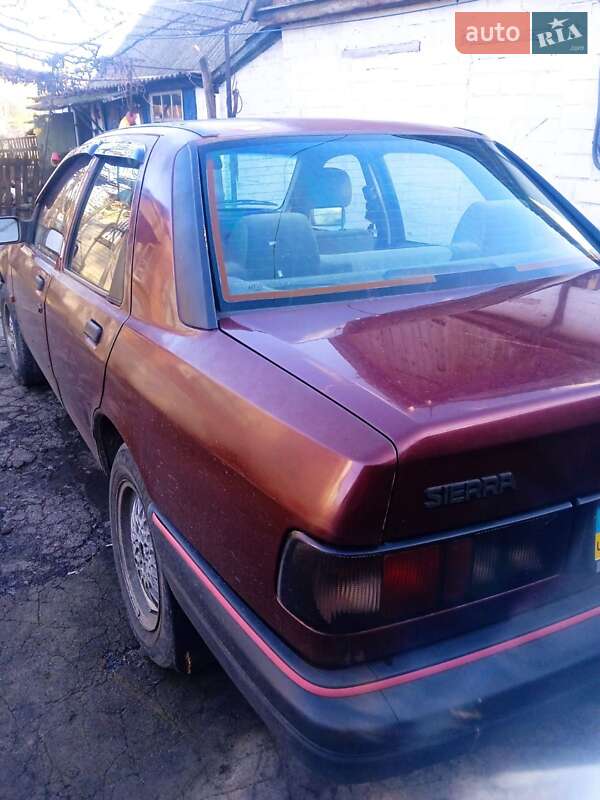 Лифтбек Ford Sierra 1982 в Павлограде фото 3 Лифтбек Ford Sierra 1982 в Павлограде