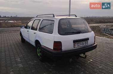 Универсал Ford Sierra 1988 в Киеве