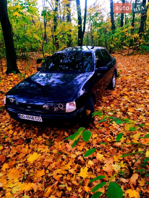 Седан Ford Sierra 1992 в Тернополі