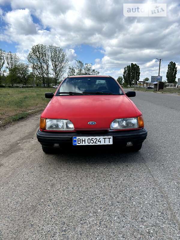 Седан Ford Sierra 1988 в Білгороді-Дністровському