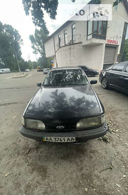 Седан Ford Sierra 1992 в Києві