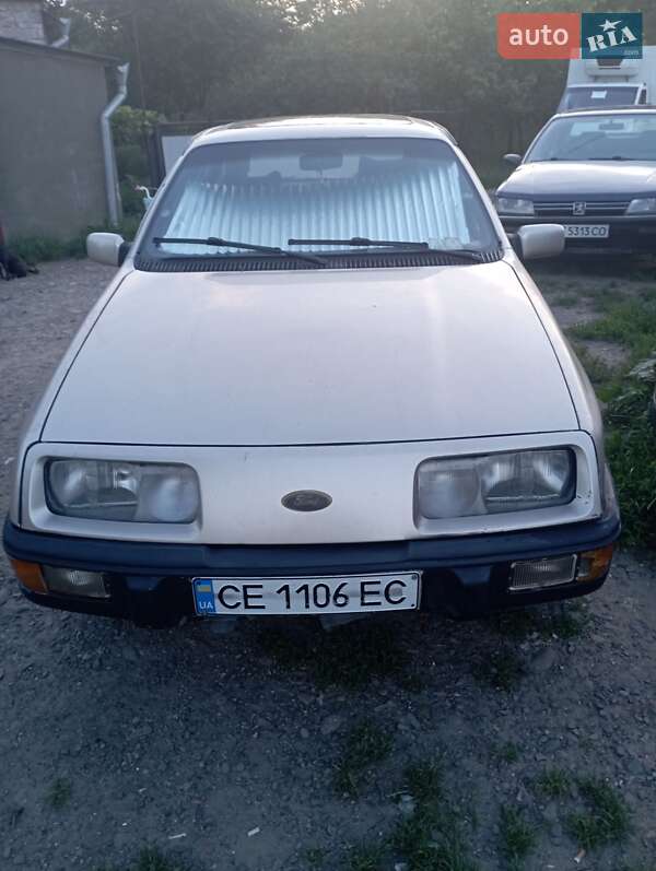 Лифтбек Ford Sierra 1983 в Черновцах