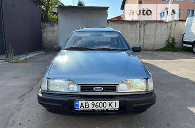 Ліфтбек Ford Sierra 1990 в Вінниці