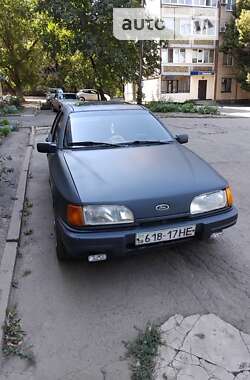 Седан Ford Sierra 1988 в Кривом Роге