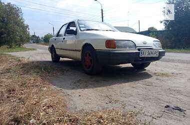 Седан Ford Sierra 1987 в Бурыни