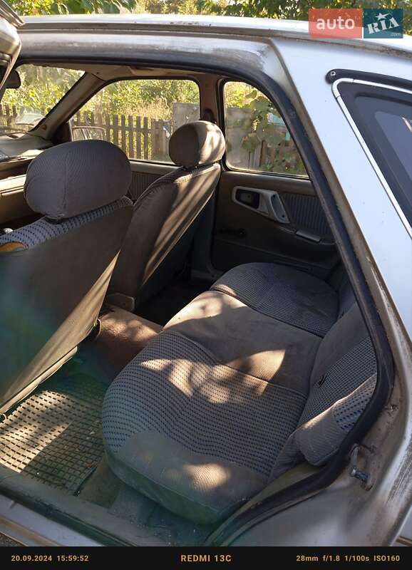 Лифтбек Ford Sierra 1984 в Жмеринке фото 12 Лифтбек Ford Sierra 1984 в Жмеринке