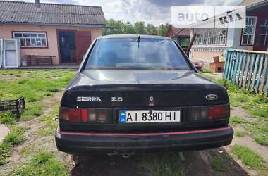 Седан Ford Sierra 1990 в Бучі