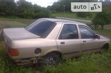 Седан Ford Sierra 1988 в Корсуне-Шевченковском