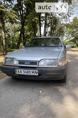 Седан Ford Sierra 1989 в Киеве