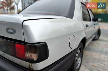 Седан Ford Sierra 1989 в Киеве