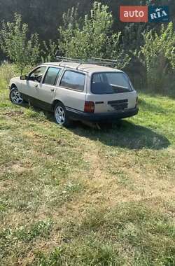 Універсал Ford Sierra 1984 в Вараші