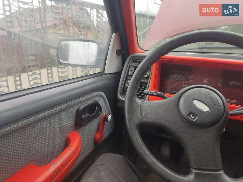 Лифтбек Ford Sierra 1989 в Ровно фото 6 Лифтбек Ford Sierra 1989 в Ровно