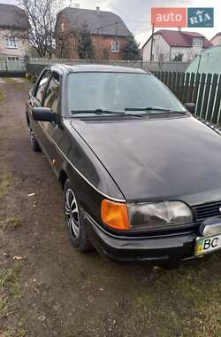 Седан Ford Sierra 1992 в Новом Роздоле