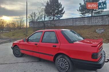 Седан Ford Sierra 1991 в Вараше