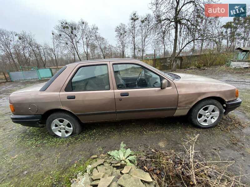 Седан Ford Sierra 1988 в Полтаве