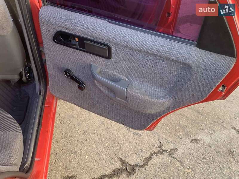 Седан Ford Sierra 1988 в Ровно