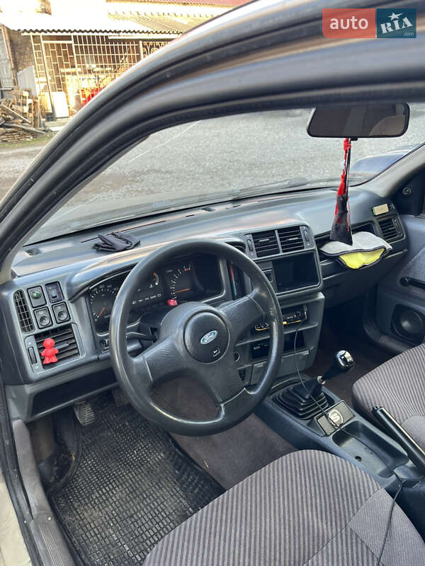 Седан Ford Sierra 1987 в Нежине фото 7 Седан Ford Sierra 1987 в Нежине