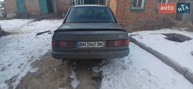 Седан Ford Sierra 1987 в Лебедине