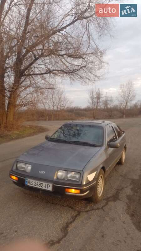 Лифтбек Ford Sierra 1986 в Днепре