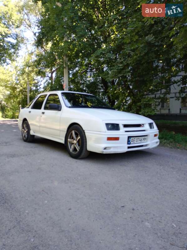 Лифтбек Ford Sierra 1984 в 