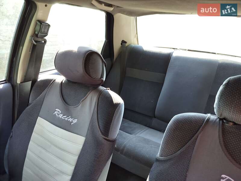 Седан Ford Sierra 1990 в Ставищі